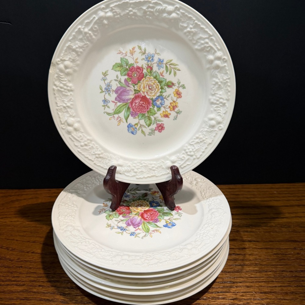 Rare 1930s-1940s Homer Laughlin "Eggshell Theme" TH11 Dessert Plates Set of 8